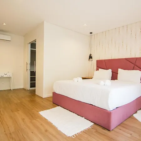 Yana Luxury * Queluz